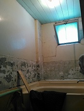 浴室ﾊﾟﾈﾙ張り工事ビフォー